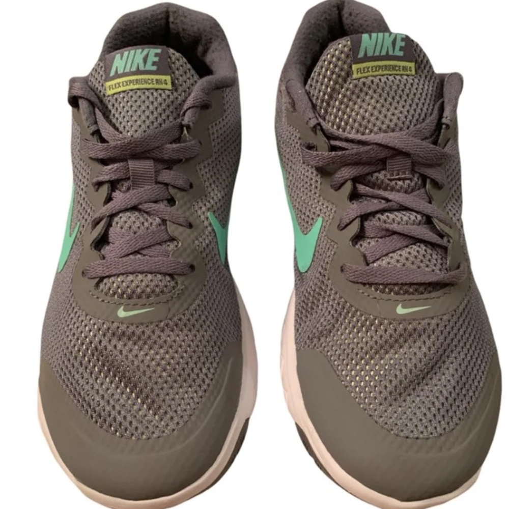 Nike flex experience running women’s sneakers